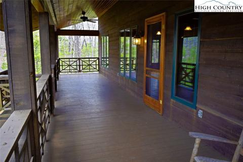 422 Wolf Den Ln, Lenoir, NC 28645 photo 27