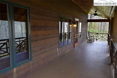 422 Wolf Den Ln, Lenoir, NC 28645 photo 26