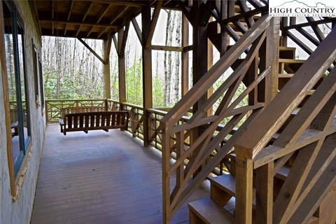 422 Wolf Den Ln, Lenoir, NC 28645 photo 24