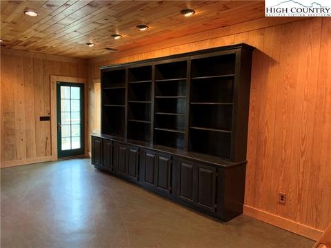 422 Wolf Den Ln, Lenoir, NC 28645 photo 22