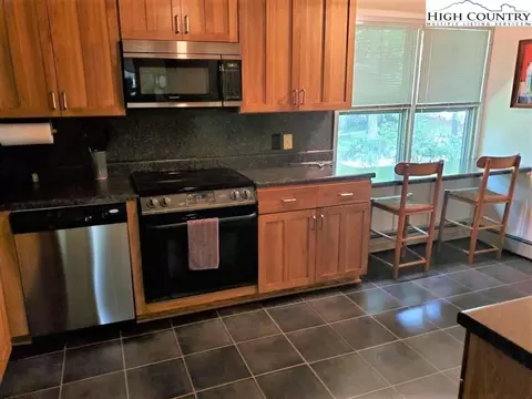 849 Stadium Dr, Boone, NC 28607 photo 8