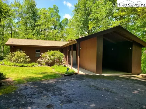 849 Stadium Dr, Boone, NC 28607 photo 21