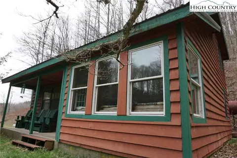2829 Roaring Fork Rd, Creston, NC 28615 photo 3
