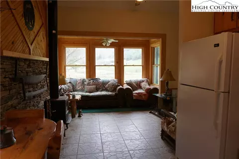2829 Roaring Fork Rd, Creston, NC 28615 photo 8