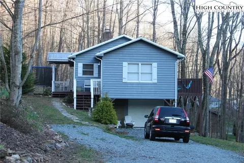 130 Middle Ridge Rd, Todd, NC 28684 photo 2