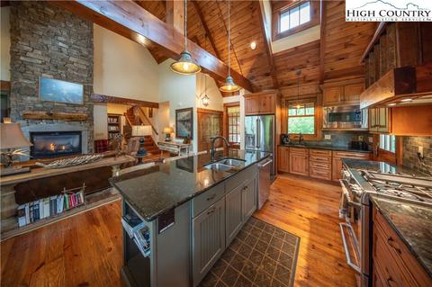 167 Watson Gap, Boone, NC 28607 photo 9