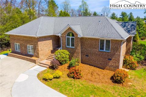 176 Troon Ave, Roaring Gap, NC 28668 photo 2