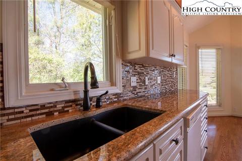 176 Troon Ave, Roaring Gap, NC 28668 photo 14