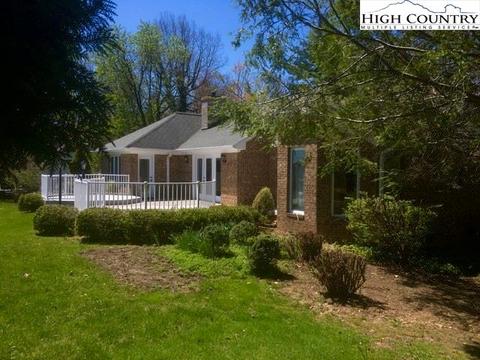 176 Troon Ave, Roaring Gap, NC 28668 photo 4