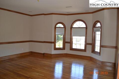 19 River Dr, Granite Falls, NC 28630 photo 16