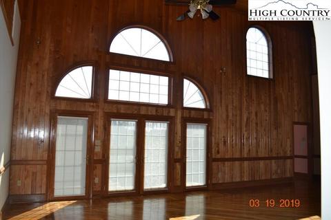 19 River Dr, Granite Falls, NC 28630 photo 8