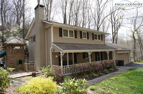 144 Spring St, Boone, NC 28607 photo 1