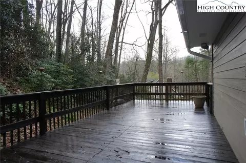 144 Spring St, Boone, NC 28607 photo 7