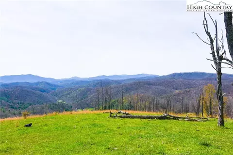 899 Bear Wallow Rd, Lansing, NC 28643 photo 1