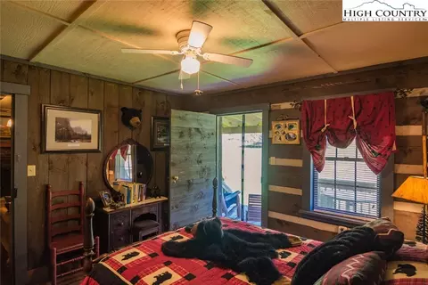 212 N Fork Dr, Lansing, NC 28643 photo 17