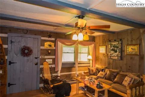 212 N Fork Dr, Lansing, NC 28643 photo 10
