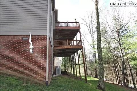 452 N Ridge Cir, Boone, NC 28607 photo 36