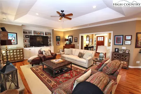 452 N Ridge Cir, Boone, NC 28607 photo 11