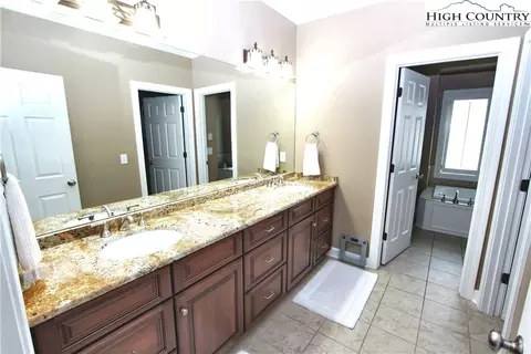 452 N Ridge Cir, Boone, NC 28607 photo 23