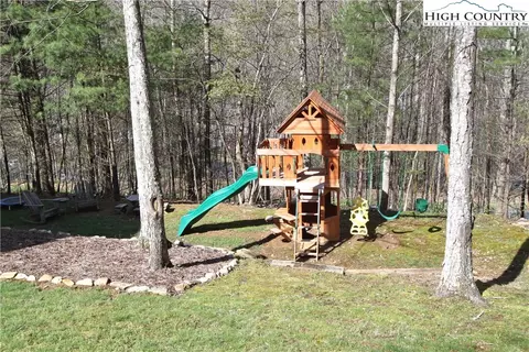 452 N Ridge Cir, Boone, NC 28607 photo 34