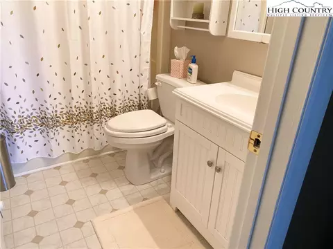390 Tedder Rd, Sparta, NC 28675 photo 13