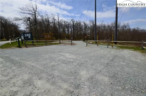 108 Oz Cir, Beech Mountain, NC 28604 photo 28