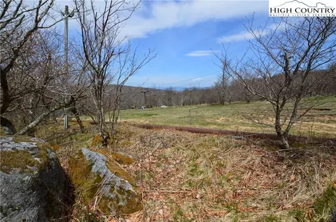 108 Oz Cir, Beech Mountain, NC 28604 photo 12