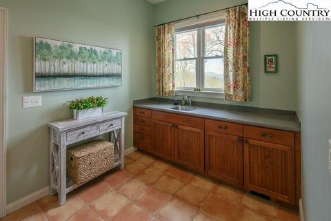 500 Forest Spring Ln, Boone, NC 28607 photo 23