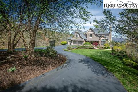 500 Forest Spring Ln, Boone, NC 28607 photo 3
