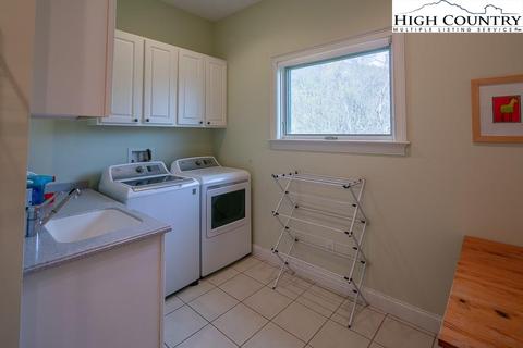 500 Forest Spring Ln, Boone, NC 28607 photo 38