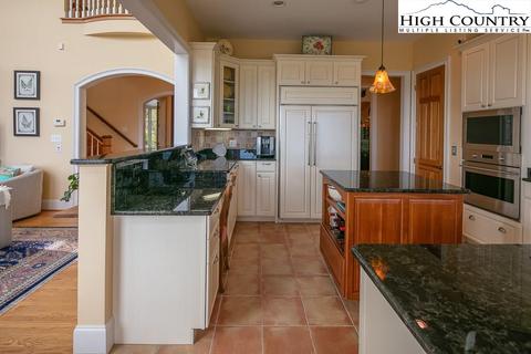 500 Forest Spring Ln, Boone, NC 28607 photo 17