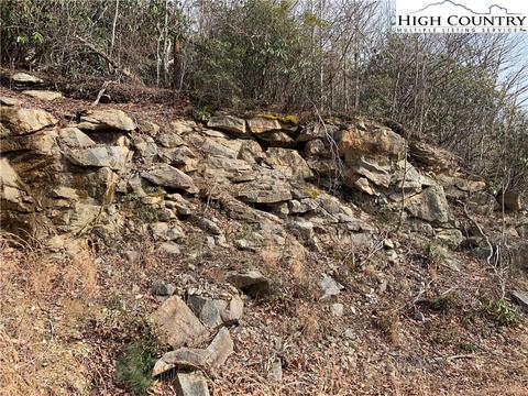412 Pinnacle Ridge Rd, Beech Mountain, NC 28604 photo 8