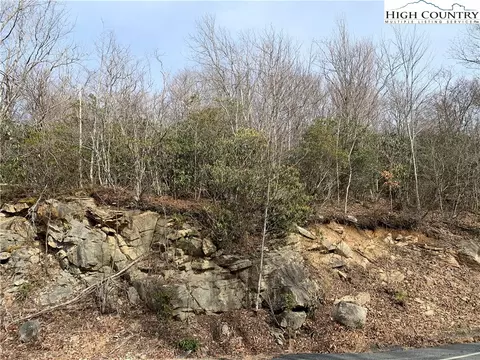412 Pinnacle Ridge Rd, Beech Mountain, NC 28604 photo 9