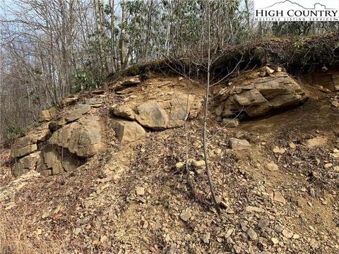 412 Pinnacle Ridge Rd, Beech Mountain, NC 28604 photo 6