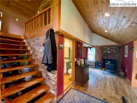 112 Canter Rd, Todd, NC 28684 photo 5