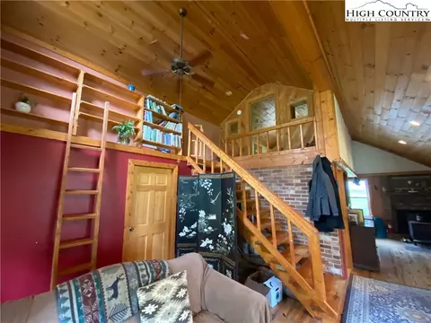 112 Canter Rd, Todd, NC 28684 photo 8