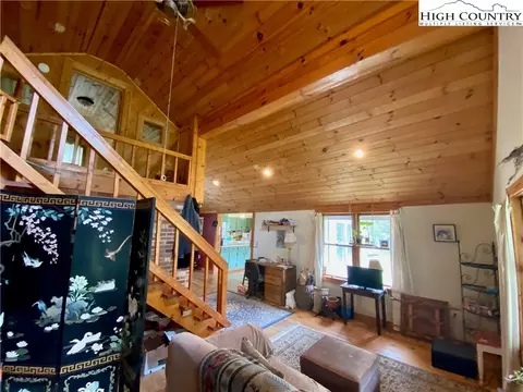 112 Canter Rd, Todd, NC 28684 photo 7