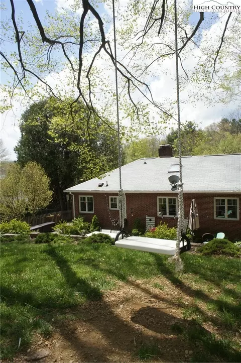 260 Cherry Dr, Boone, NC 28607 photo 34