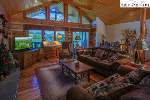 127 Ospreys View Rd, Boone, NC 28607 photo 5
