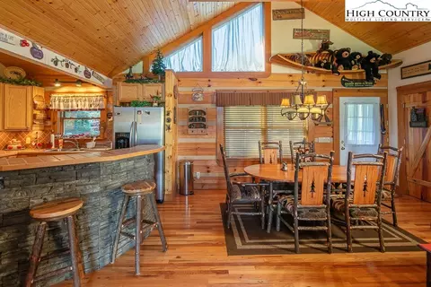 127 Ospreys View Rd, Boone, NC 28607 photo 8