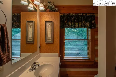 127 Ospreys View Rd, Boone, NC 28607 photo 17