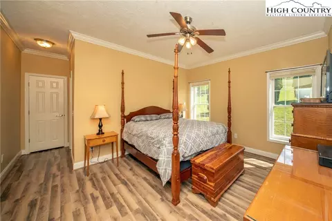 1981 Orchard Rd, Deep Gap, NC 28618 photo 12
