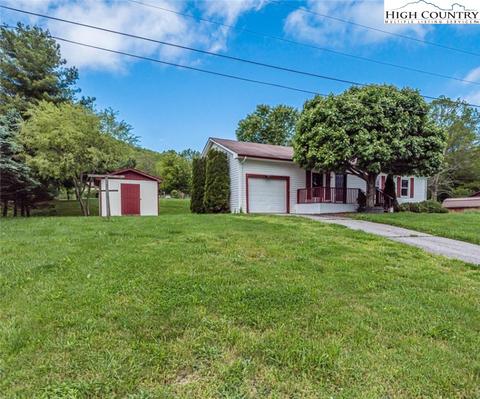 606 Flat Rock Rd, Crumpler, NC 28617 photo 1