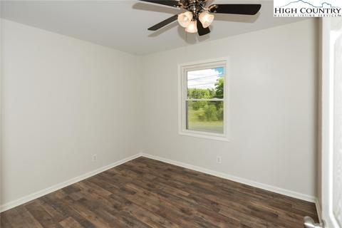 606 Flat Rock Rd, Crumpler, NC 28617 photo 11