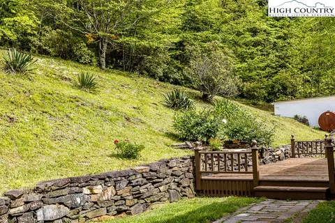 271 Tom Jackson Rd, Boone, NC 28607 photo 8