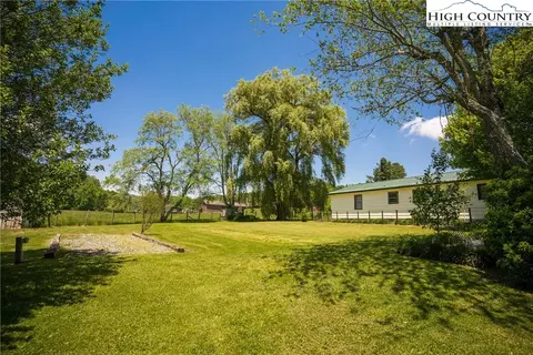 223 Meadowbrook Ln, Deep Gap, NC 28618 photo 21
