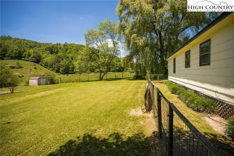 223 Meadowbrook Ln, Deep Gap, NC 28618 photo 19