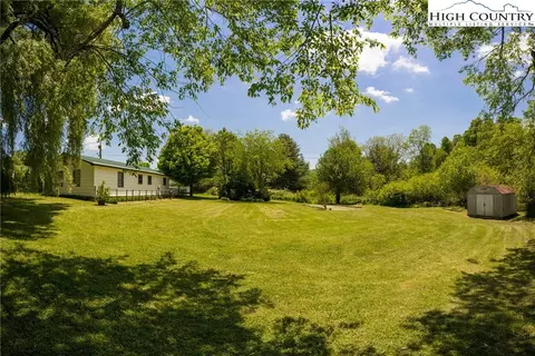 223 Meadowbrook Ln, Deep Gap, NC 28618 photo 20
