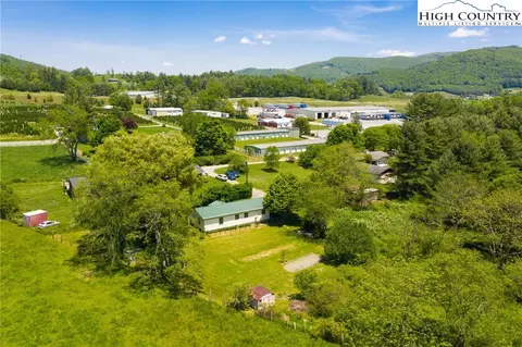 223 Meadowbrook Ln, Deep Gap, NC 28618 photo 27