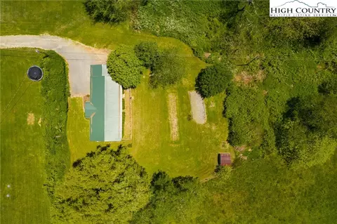 223 Meadowbrook Ln, Deep Gap, NC 28618 photo 29